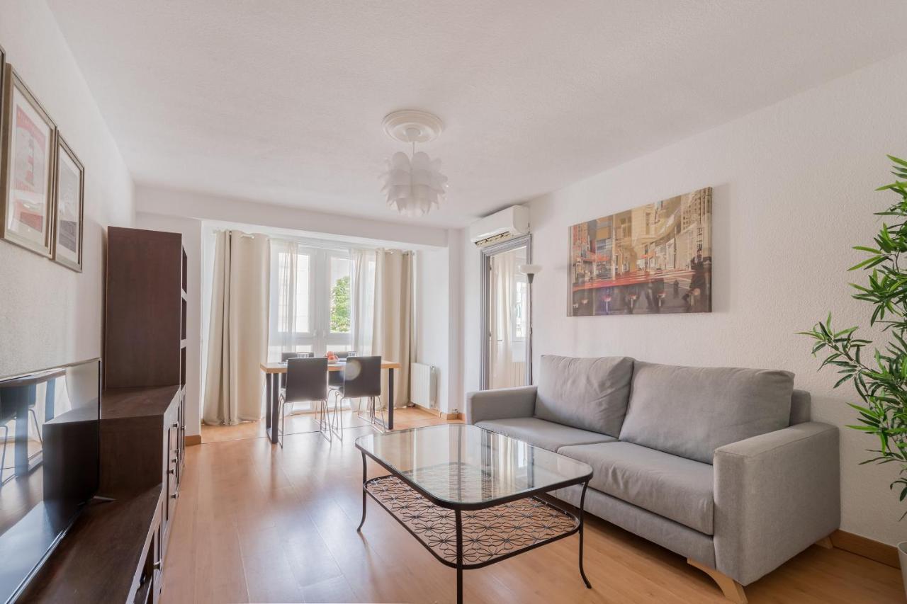 Apartament Caja Magica Arrendamiento De Temporada Madryt Zewnętrze zdjęcie